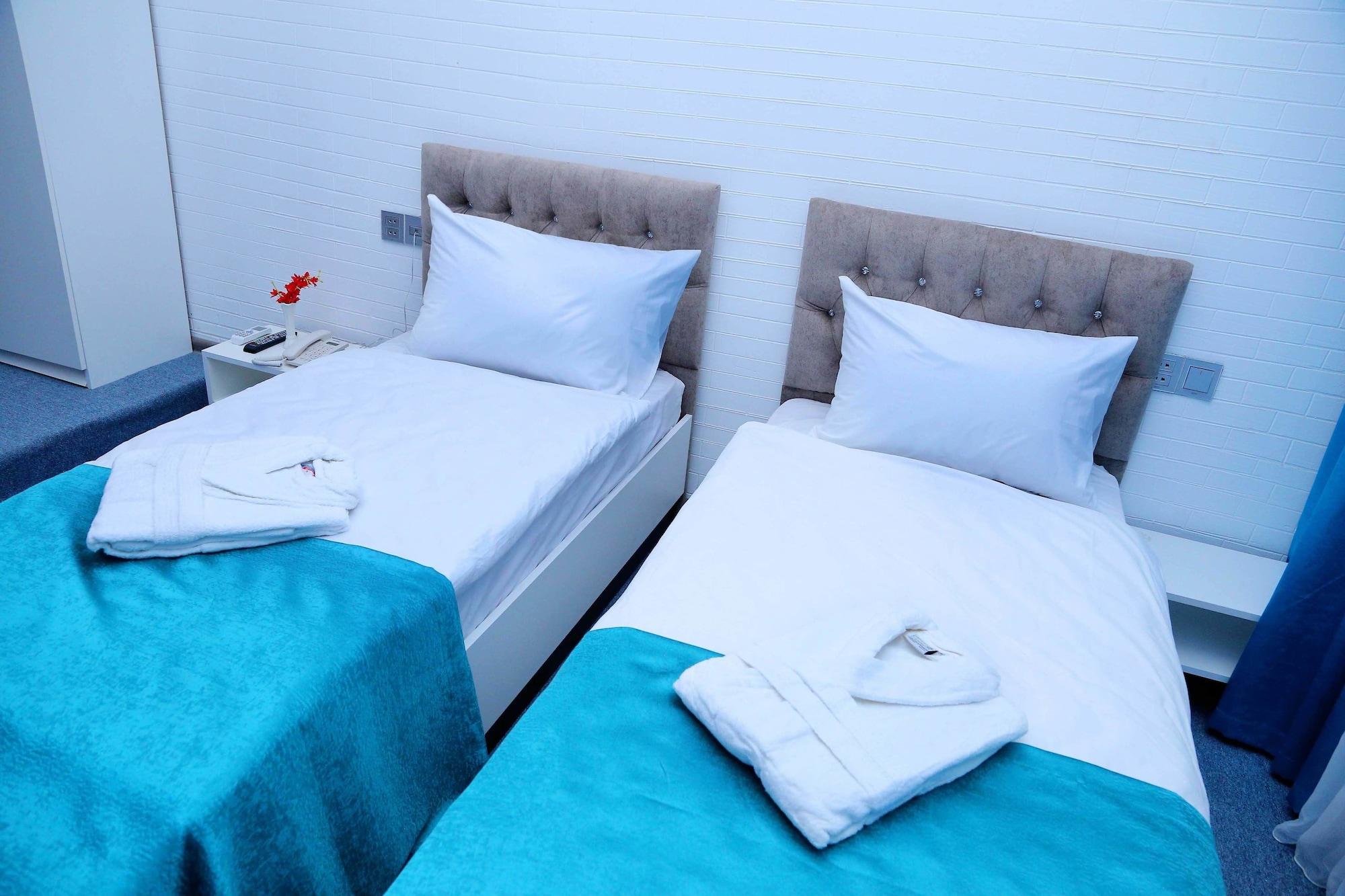 Best Center Hotel Baky Esterno foto