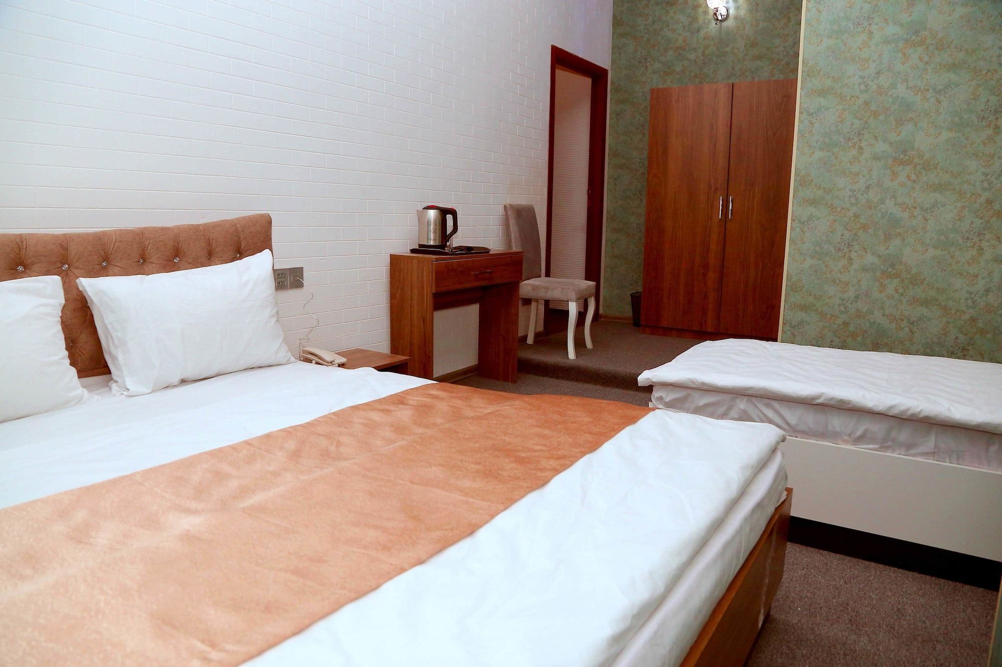 Best Center Hotel Baky Esterno foto